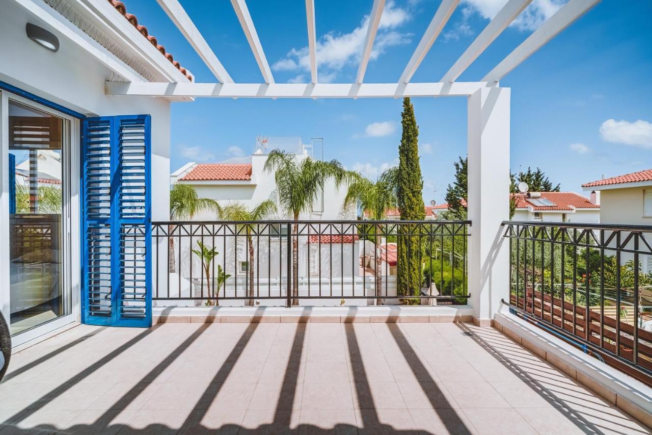 Amphitrite Villa Paralimni Exterior foto